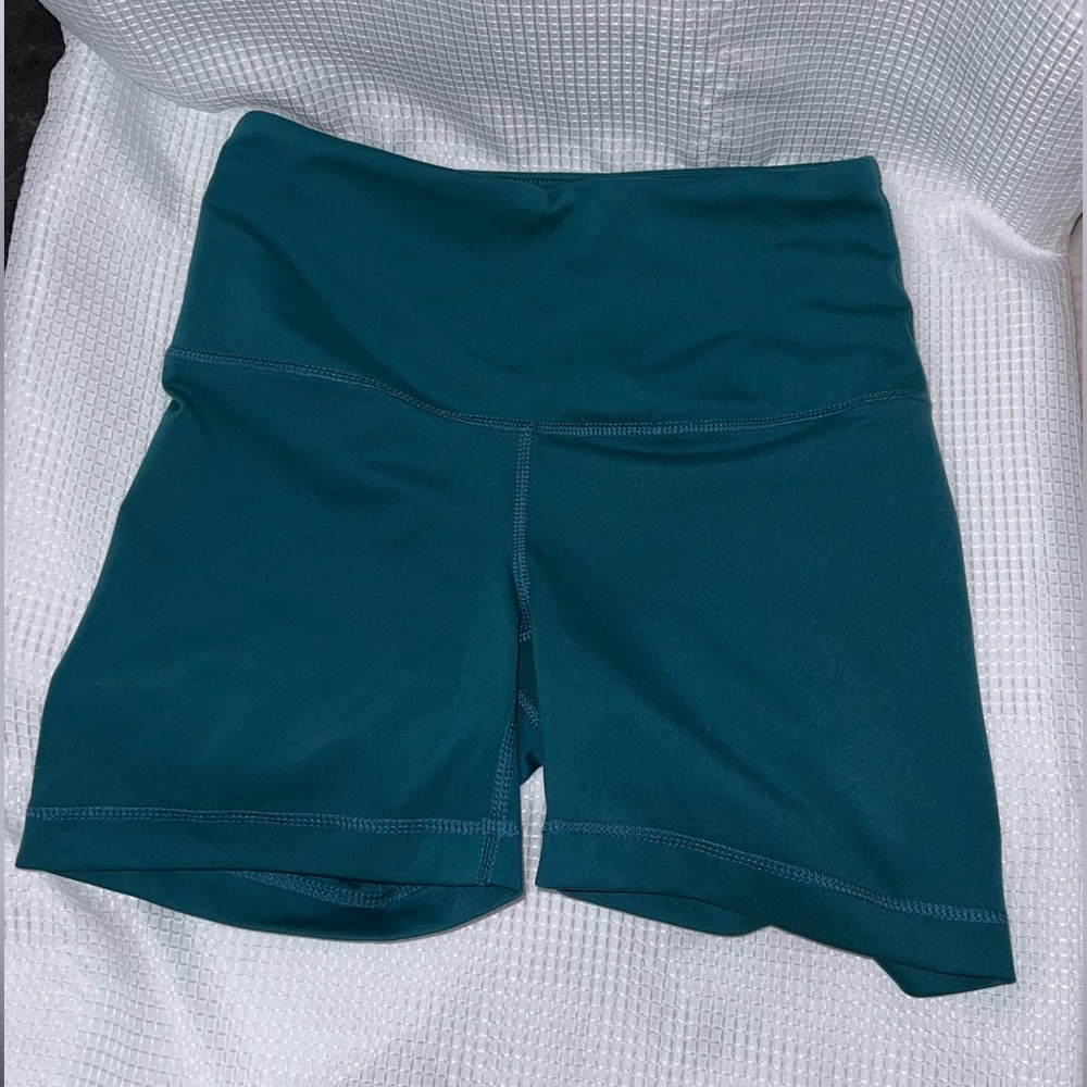 Yogalicious 5” bike shorts